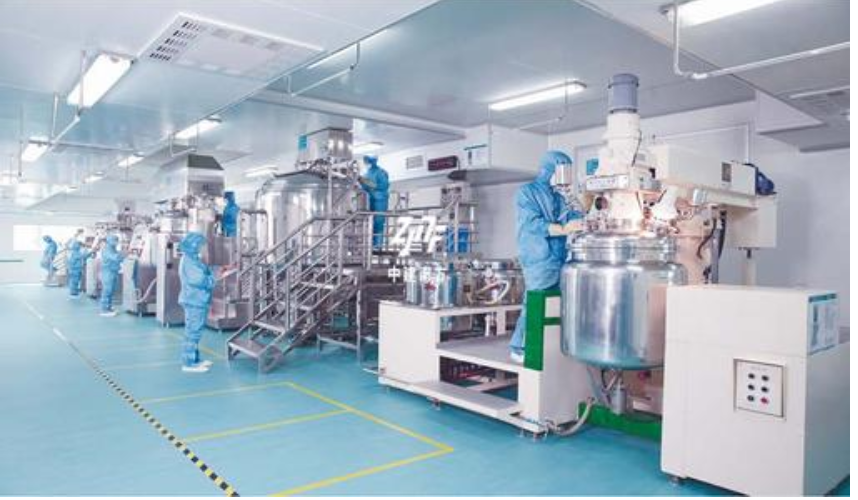 生物醫(yī)藥凈化車(chē)間有什么特點(diǎn)？醫(yī)藥工廠都要做無(wú)塵車(chē)間建設(shè)嗎？